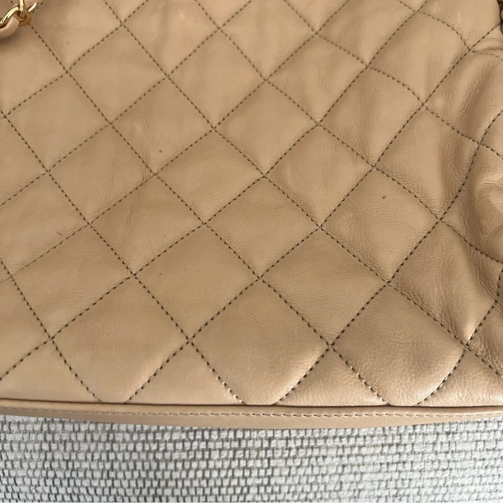 CHANEL Chain Me Hobo Quilted Leather Large in Beige Tan